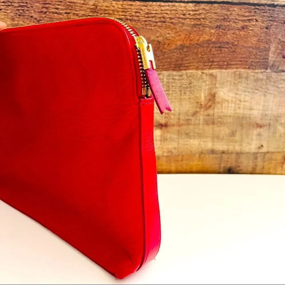 NWOT India Hicks Red Clutch Insider Cosmetic Bag - Red - Picture 4 of 10